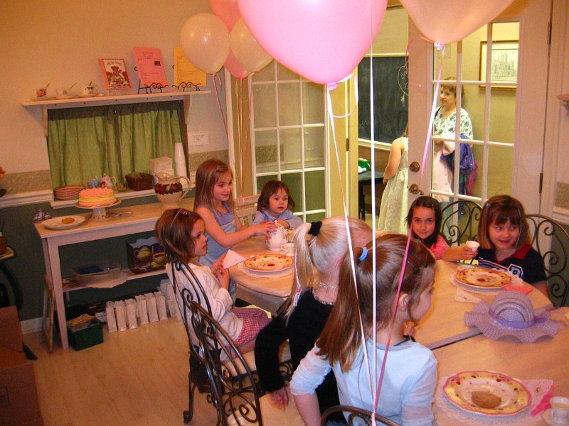 20040320 Caitlin Birthday 20.JPG